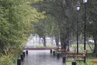 �� ������ GISMETEO, ������� � ������� ������������� 34 �� ������� �� 50 �����.