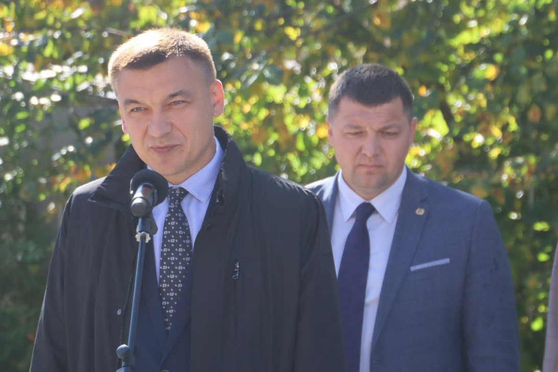 ����� ��������: �� ����� ������ ��� ������ �������� ��������� �������, ����������� � ��� �����, ��������� ������� �� ��� ����� � ������� ������