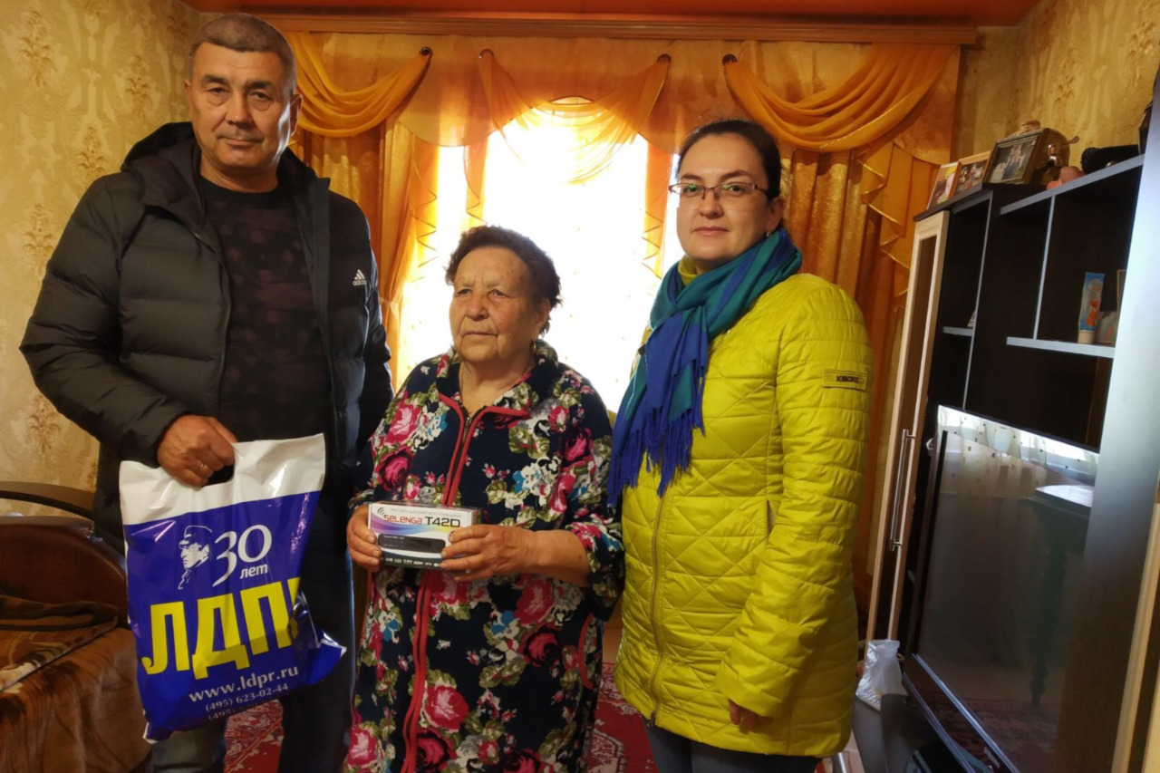 ������� � 90-������� ������