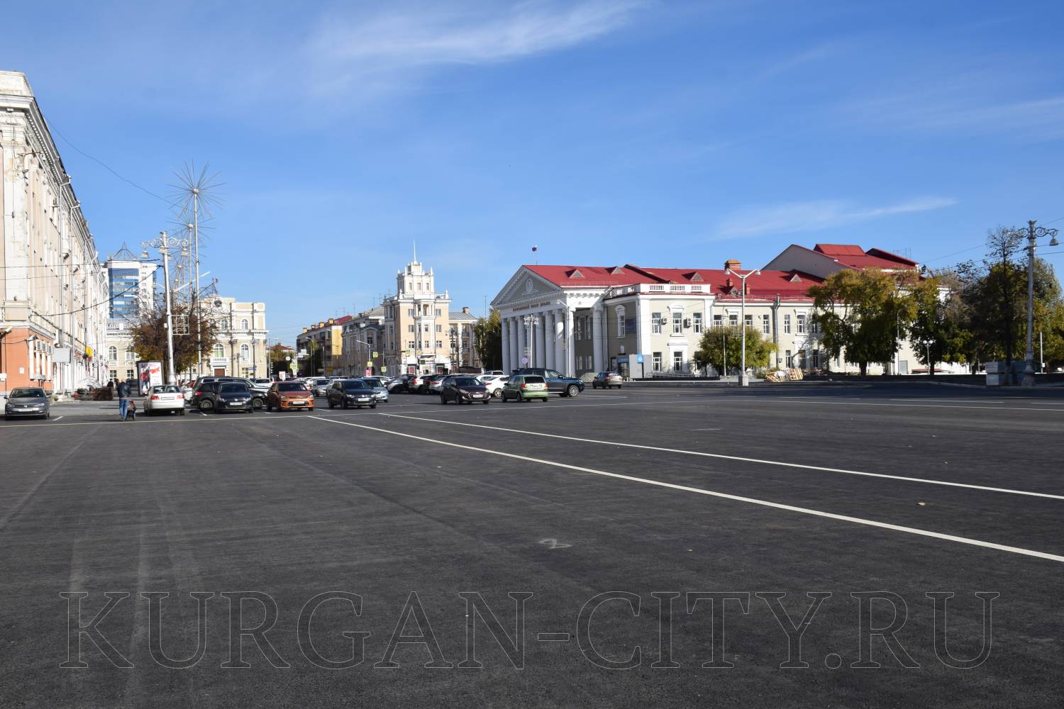 В центре города в плановом порядке заменят опоры освещения | 10.10.2022 |  Курган - БезФормата